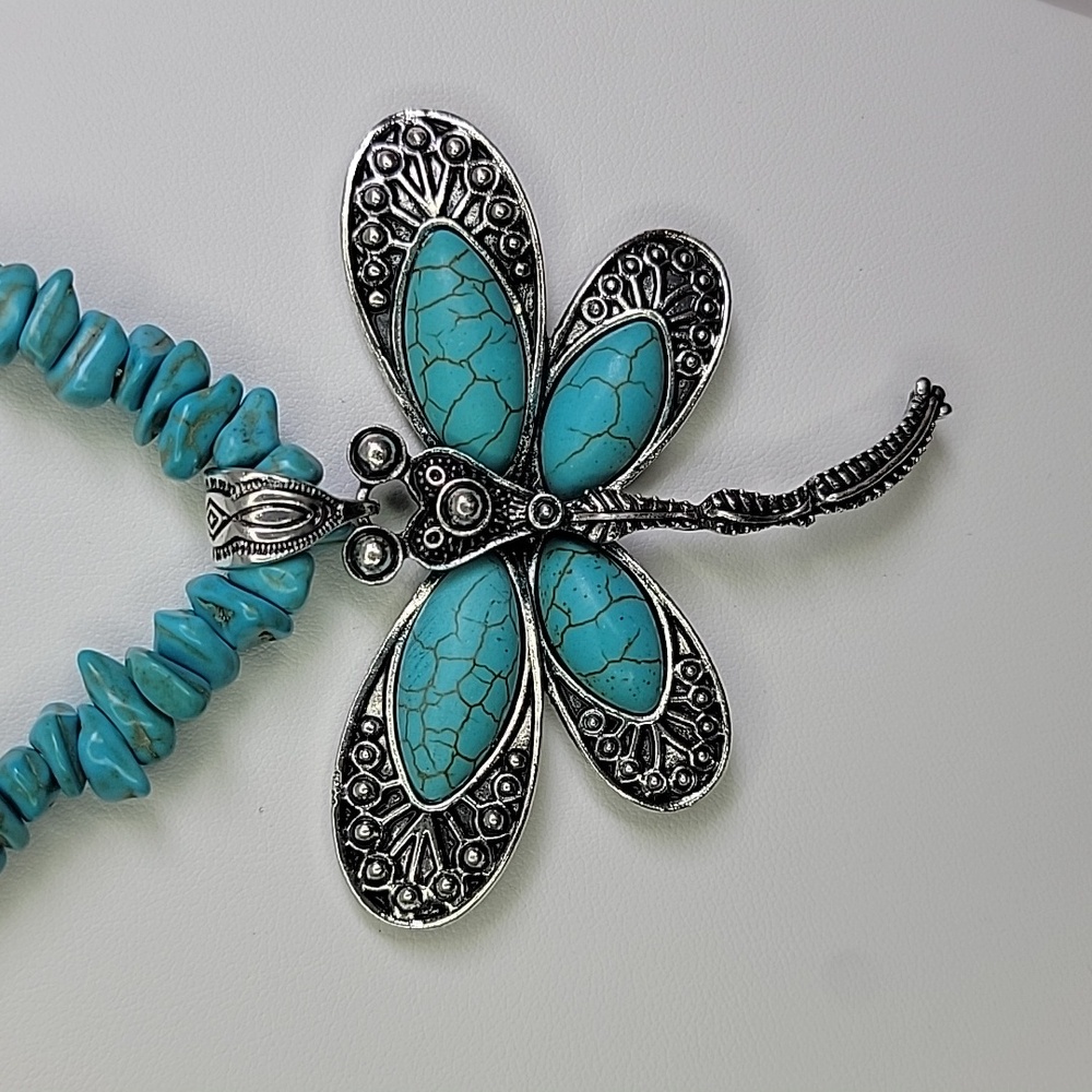 Bohemian Dragonfly Necklace Crushed Natural Stone Faux Turquoise Silver Boho - Picture 3 of 7